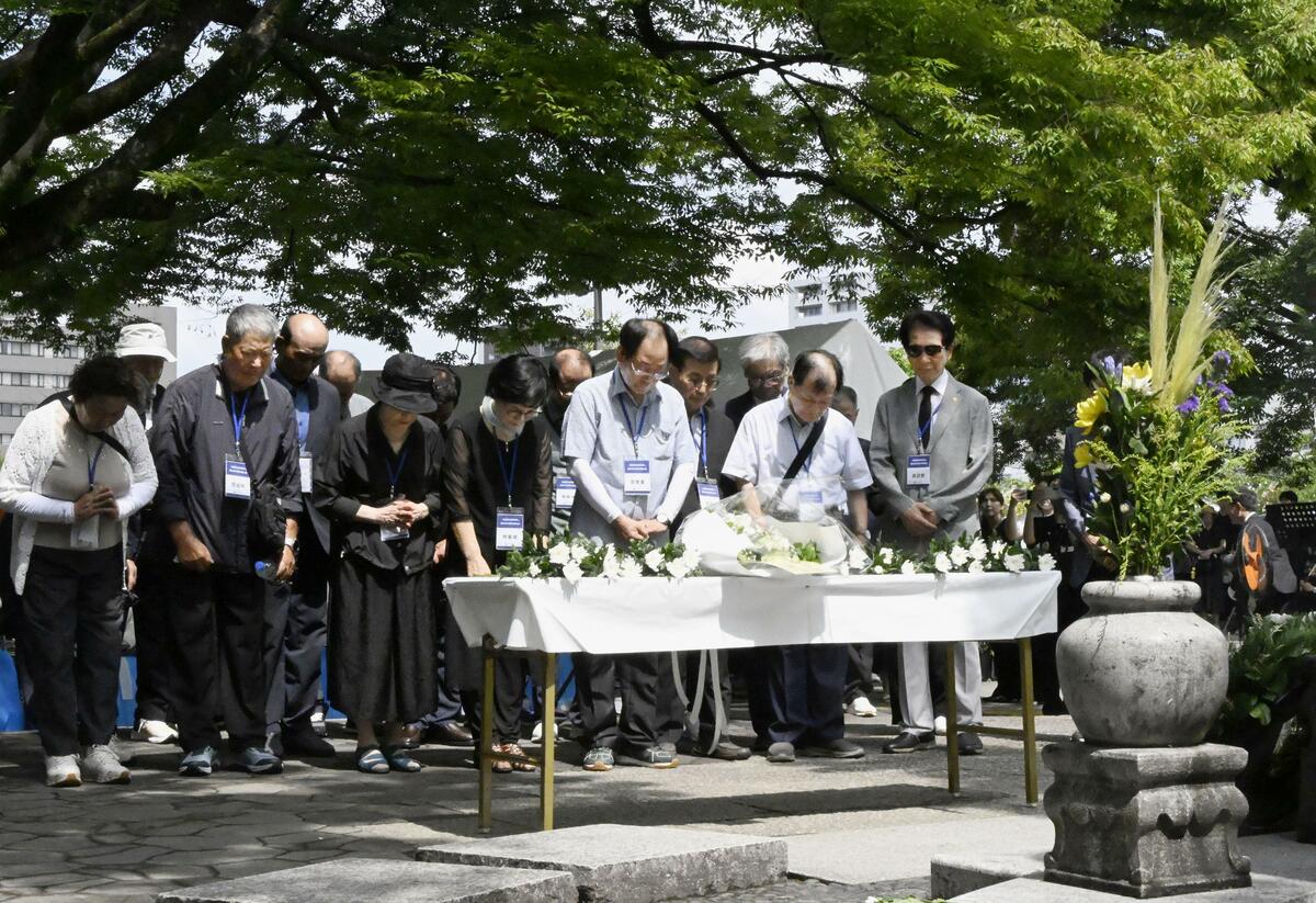 Service commémoratif organisé à Hiroshima pour les victimes coréennes de la bombe A de 1945