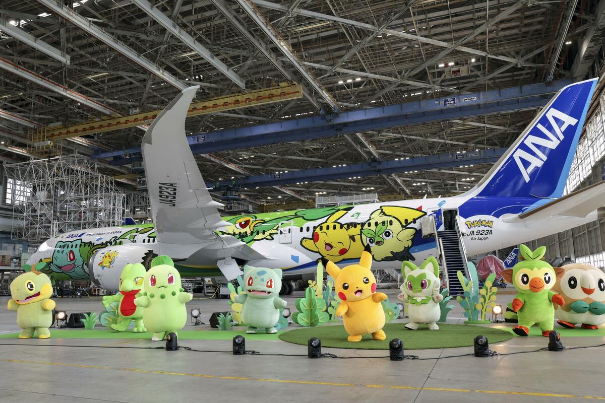 ANA dévoile un nouveau jet Pokémon vert pour marquer le 30e anniversaire du jeu
