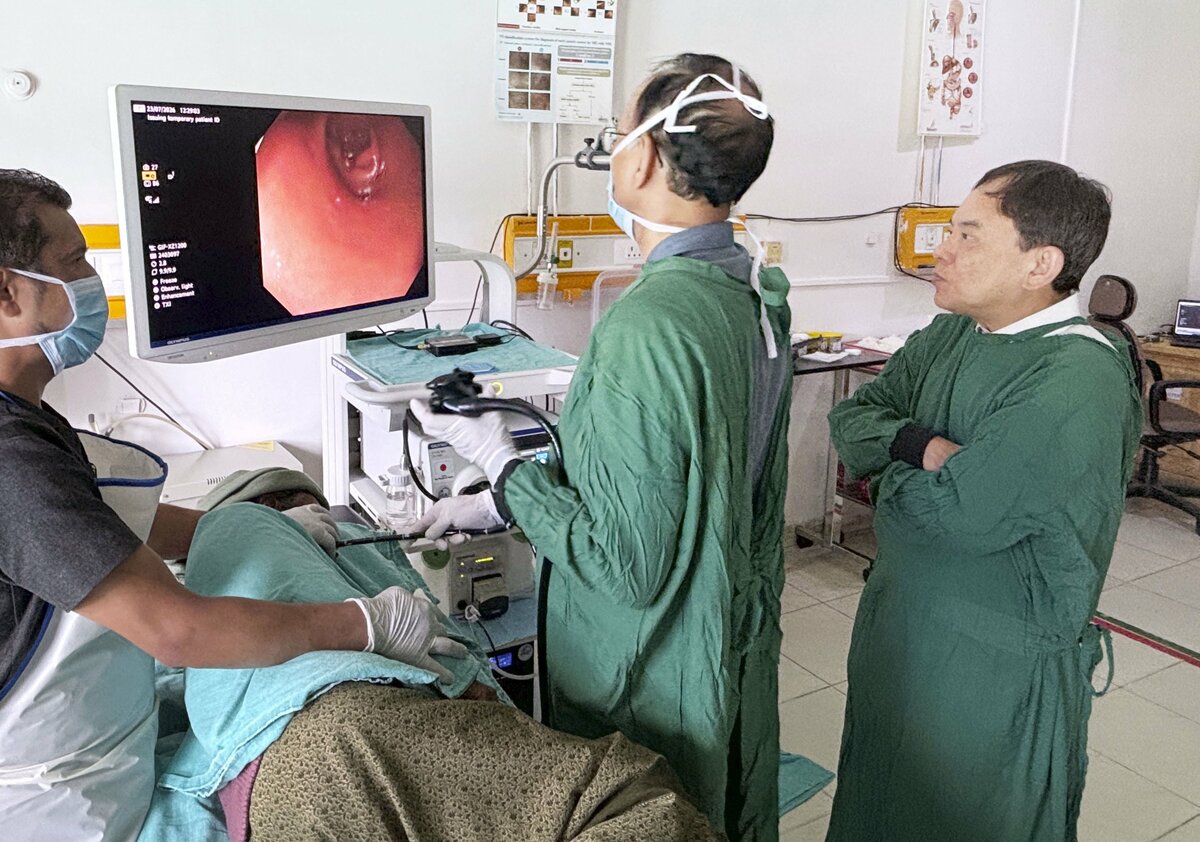 ASIA WATCH : Une université japonaise aide le Bhoutan à lutter contre le cancer gastrique