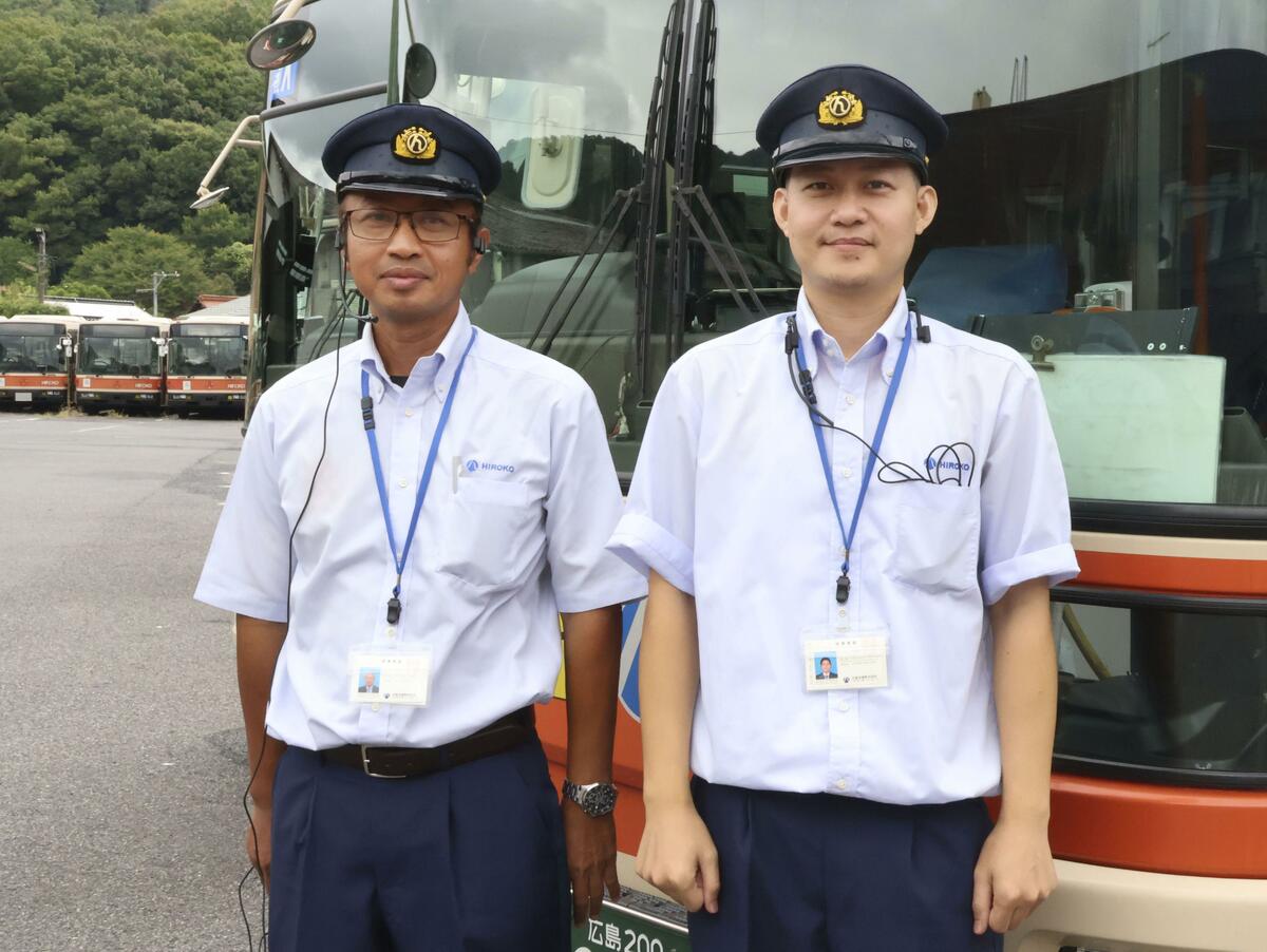 DOSSIER : Des recrues étrangères prennent le volant alors que la pénurie de bus à Hiroshima se fait sentir