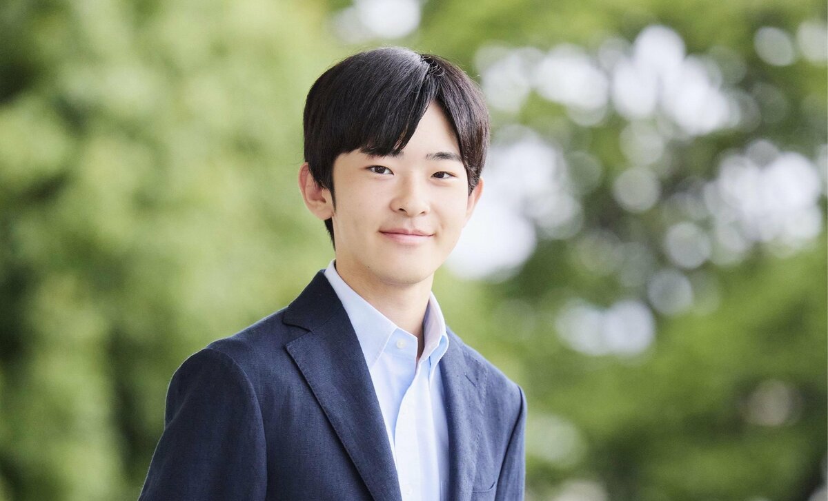 Japon Le prince Hisahito, deuxième sur le trône, fête ses 20 ans