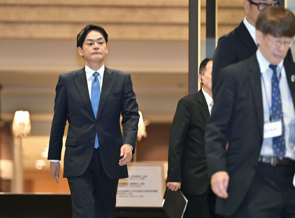 L'ancien maire de Yokohama se présentera à sa réélection après avoir démissionné pour abus de pouvoir