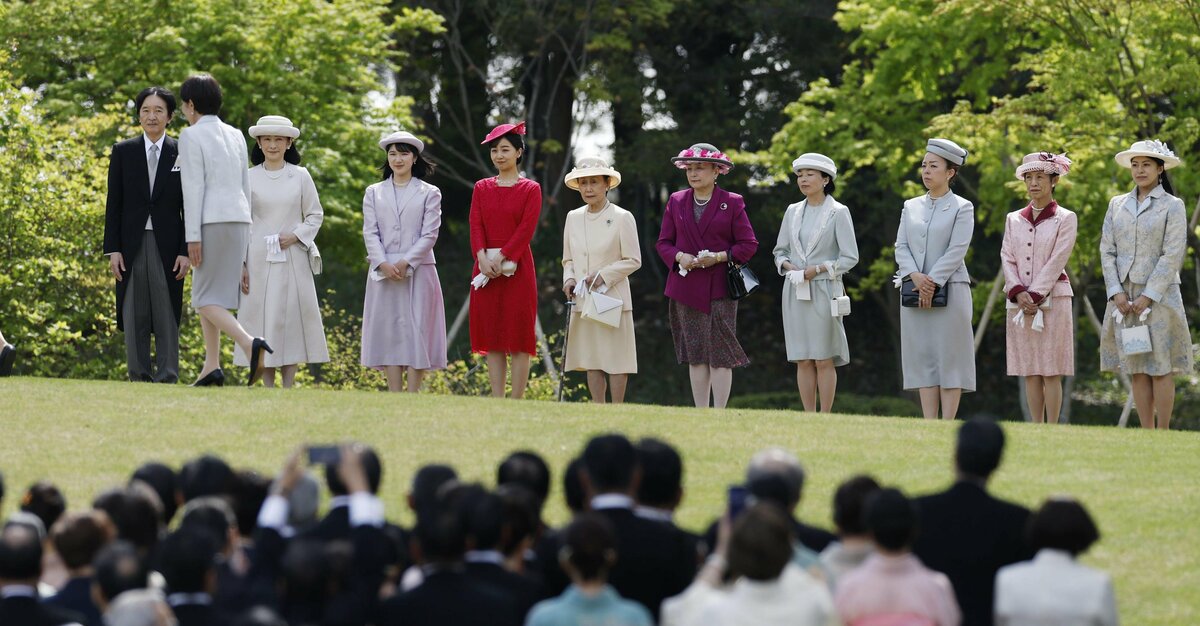 Le Premier ministre japonais Takaichi rejette les critiques concernant la loi révisée de la Maison Impériale
