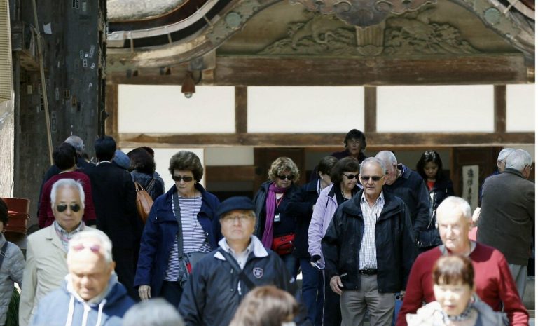 Les exploitants d’hébergement dans les temples du mont Koya ont sous-estimé plus de 100 millions. yens en revenus
