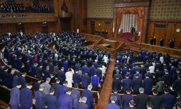 FOCUS : La « règle des 60 jours » de la Diète japonaise pourrait façonner le sort des projets de loi majeurs lors d'une session supplémentaire 4 FOCUS : La « règle des 60 jours » de la Diète japonaise pourrait façonner le sort des projets de loi majeurs lors d'une session supplémentaire