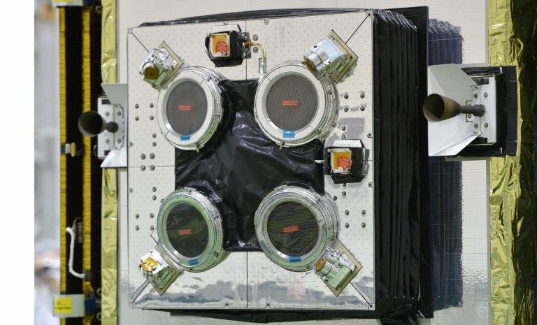 Les derniers dysfonctionnements du moteur ionique fonctionnel de la sonde japonaise Hayabusa2
