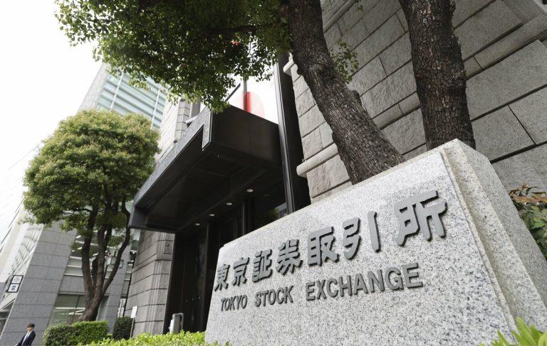 Nikkei marque la 3e plus grande baisse de points en une seule journée sur l&rsquo;IA et les puces